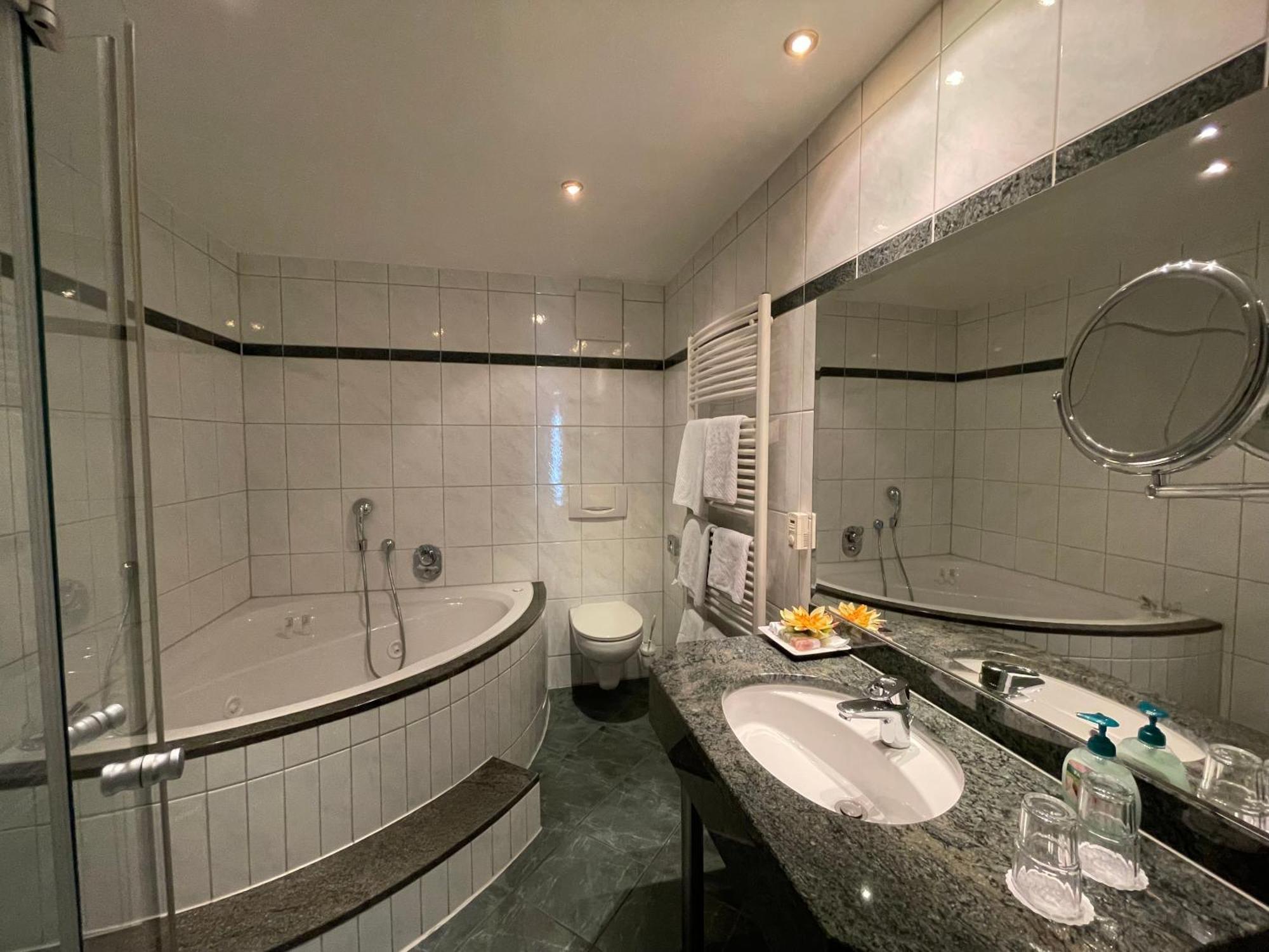 Hotel Ochsen Stuttgart Zewnętrze zdjęcie